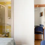 Riviera Hotel