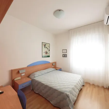 Riviera Otel 3*