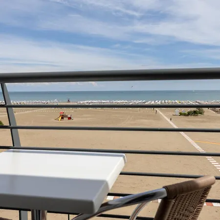 Riviera Otel