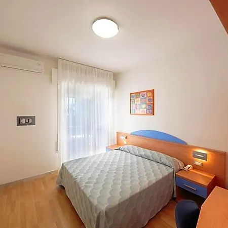 Riviera 3*